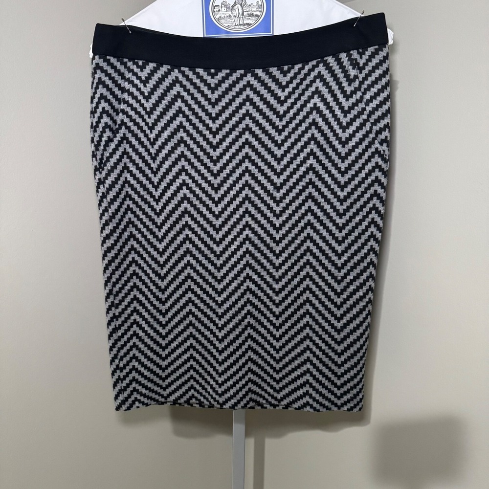 Trina Turk Skirt Women's 6 Black Gray Zig-Zag Print Pencil Wool Blend USA